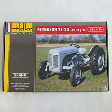 Heller Ferguson TE-20 트랙터 1/24 프라모델