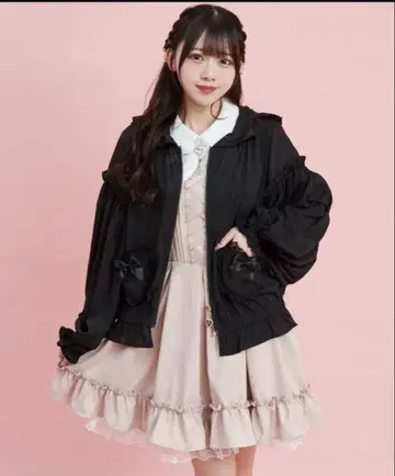 시크릿허니 토끼 귀 프릴 쉬폰 후드티 블랙 컬러