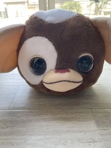 그렘린 봉제 인형 빅 브라운과 화이트