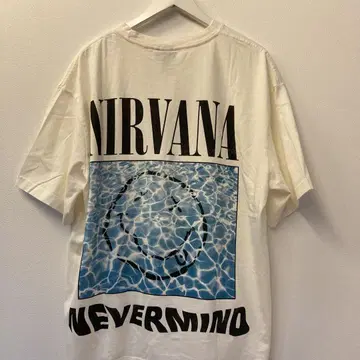 H&M NIRVANA NEVERMIND 티셔츠 XL 사이즈 닐바나
