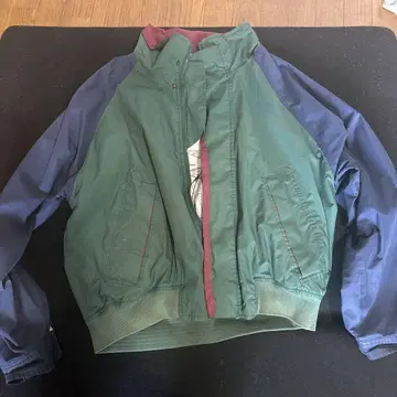나일론 자켓 used