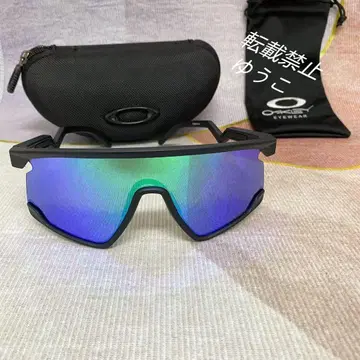 Oakley 고글 프레임리스 디자인