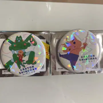 크레용 신짱 30주년 홀로그램 캔뱃지 2개 세트