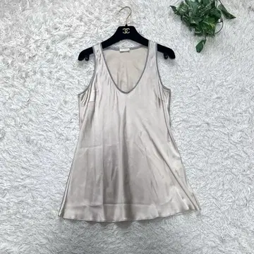 컨디션 최상 브루넬로쿠치넬리 실크 탱크탑 모니레 이탈리아제 M
