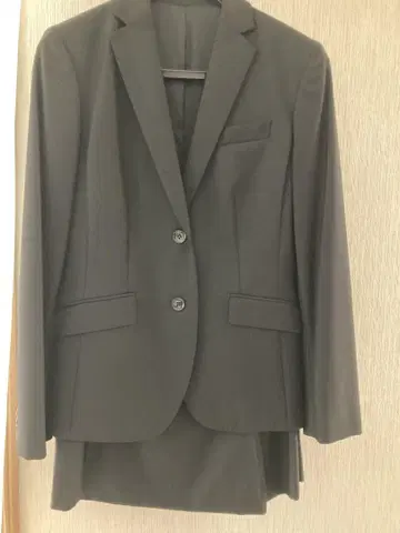 여성용 뉴요커 블랙 수트 3개 세트