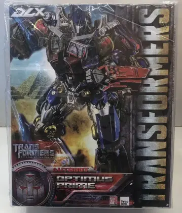threezero DLX 옵티머스 프라임