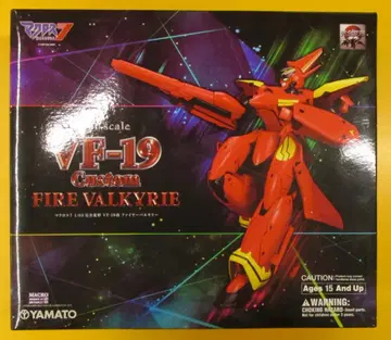 야마토 1/60 완전 변형 마크로스 7 VF19 개량형 파이어 발키리