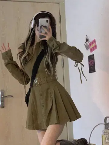 카키 원피스 셋업