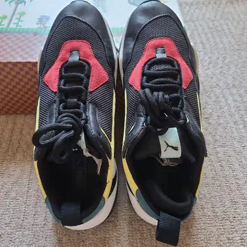 푸마 스니커즈 27cm 소닉 더 헤지 콜라보 새상품급