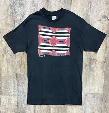 90'S MUSEUM OF NEW MEXICO 싱글 스티치 티셔츠