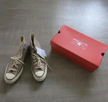 CT70 새상품 하이컷 27cm 레어 컨버스 척 테일러