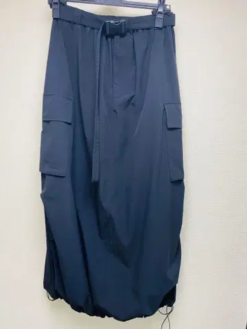 kha:ki(카키) 롱 스커트