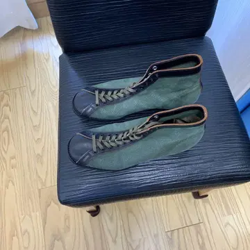 클린치, 부츠 US 7.5