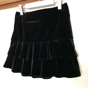 일본제 세실 맥비 벨로아 프릴 미니 스커트