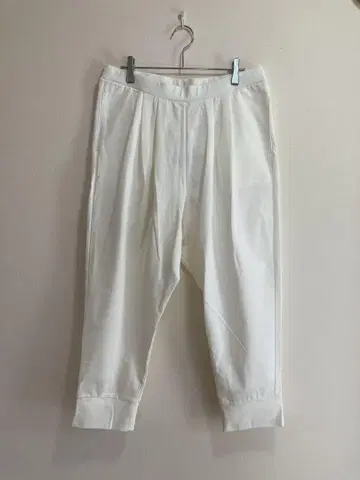 미사용 2025SS Standard 턱 팬츠 한정판