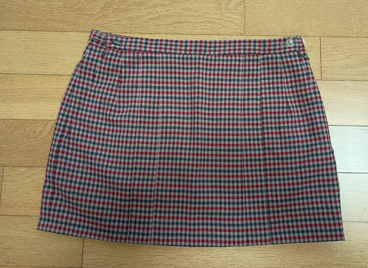 Pretty girl's school uniform, summer uniform, short check skirt (71)