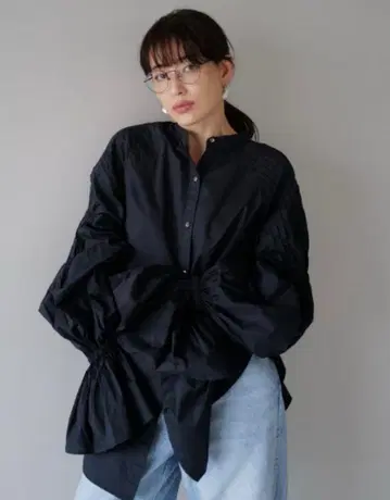 에트레토쿄 캔디 슬리브 턱 셔츠