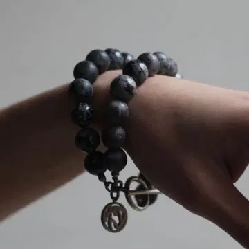 SOSHIOTSUKI Double Juzu Bracelet 팔찌