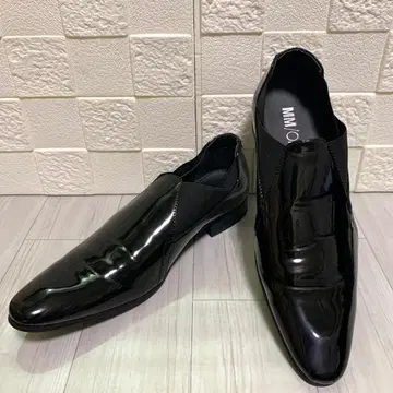 MM ONE 에나멜 블랙 슬립온 26.5cm