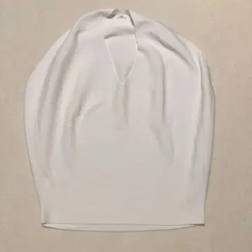 IENA 코쿤 니트 V넥 화이트