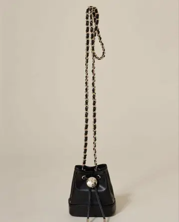 택 포함 미사용 새상품 SNIDEL 슬라이드 메탈 미니 백 BLK