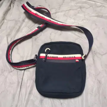 Tommy Hilfiger 미니 숄더백
