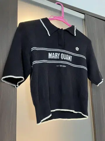 Lily Brown MARY QUANT 숏 폴로 셔츠 블랙
