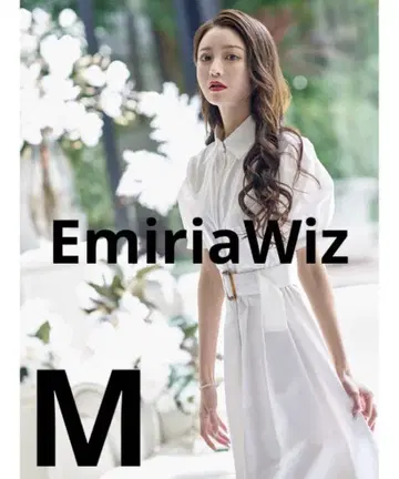 에밀리아 위즈 화이트 반팔 지퍼 셔츠 원피스 M EMIRIAWiz
