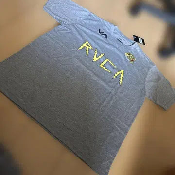 RVCA 그레이 티셔츠 타이거 헤드