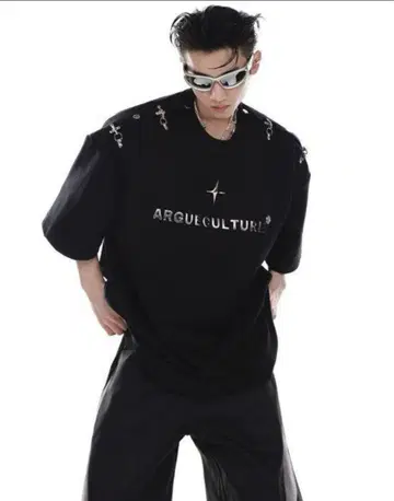 ARGUE CULTURE 메탈 디테일 디자인 티셔츠 반팔 로고 L