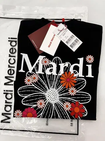 Mardi Mercredi 플라워 프린트 티셔츠 프리 사이즈