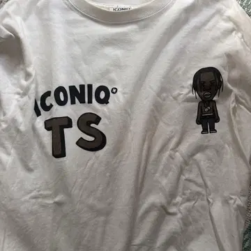 ICONIQ 화이트 티셔츠 M 사이즈