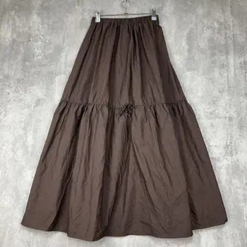 라피미 raffime 나일론 스커트 브라운 티어드 볼륨