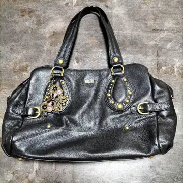 ANNA SUI 블랙 핸드백 나비 참 포함