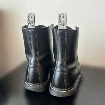 Dr.Martens 가죽 부츠 블랙