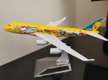 ANA B747-400 포켓몬 제트