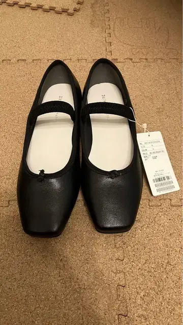 새상품 MELROSE CLAIRE [고무 스트랩 발레 슈즈] 24.5