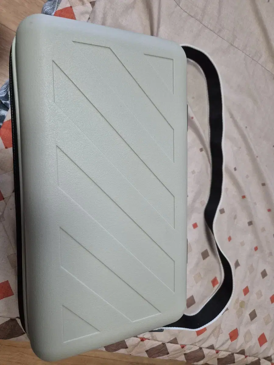 Off-white™️ X Amorepacific Protection Box Bag