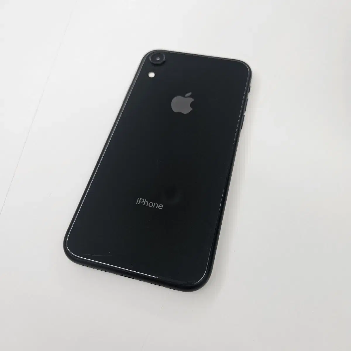 iPhone XR Black 128 GB スマートフォン本体