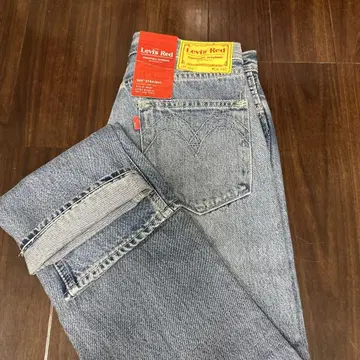 Levi's Red 스트레이트 데님 라이트 블루 택 포함 새상품