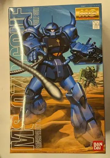 반다이 MG 1/100 기동전사 건담 구프