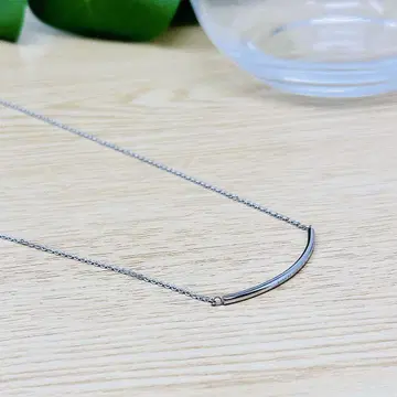 반돔 아오야마 오모테산도 우먼 마라톤 목걸이 스테인리스