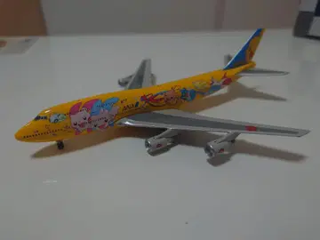 전일본 항공 포켓몬 JET B747-400D JA8957 1/400