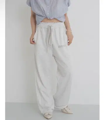 jumelle 데미지 맨투맨 cozy damage sweat pants