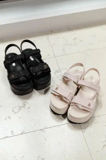 herlipto Trois Tweed Platform Sandals 블랙
