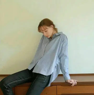 SOUAIRE 빅 실루엣 셔츠 스트라이프 블루 파랑 긴팔 턱 셔츠