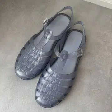 멜리사 샌들