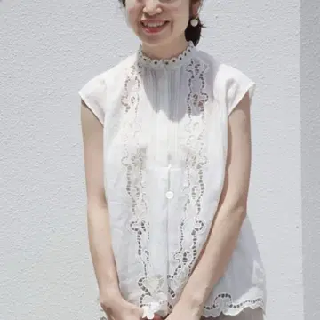 IENA 이에나 자수 슬리브리스 블라우스 린넨 린넨 컷오프
