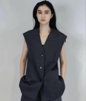 digne cut off gilet 디뉴 베스트 베스트