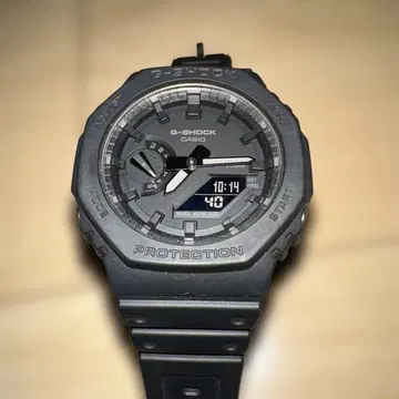 G-SHOCK GA-2100 블랙  거의 미사용품